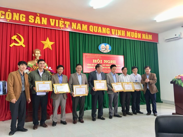 khen ca nhan